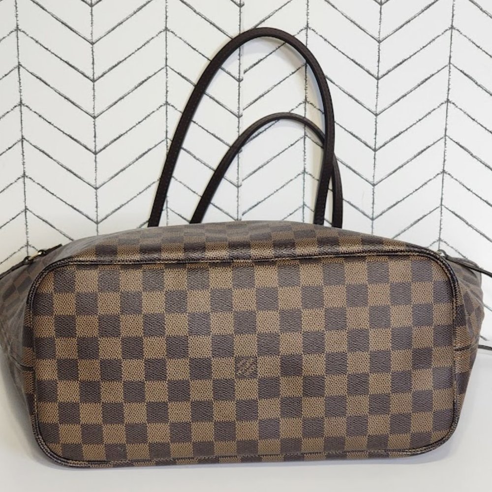 Louis Vuitton Damier Ebene Neverfull MM - Picture 7 of 10